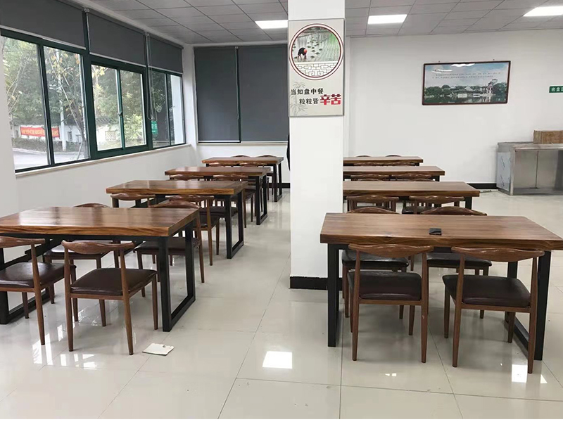 辦公家具，實(shí)木家具，家具生產(chǎn)廠家